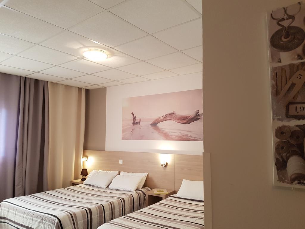 Logis Hotel Restaurant Du Midi - Rodez Centre Esterno foto